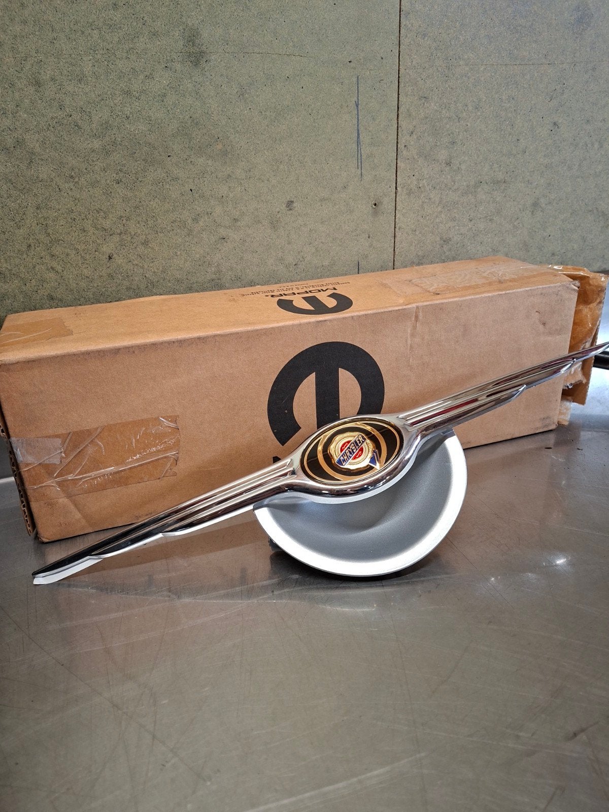 Chrysler PT Cruiser tailgate handle, Voor, Chrysler, Nieuw, Ophalen of Verzenden