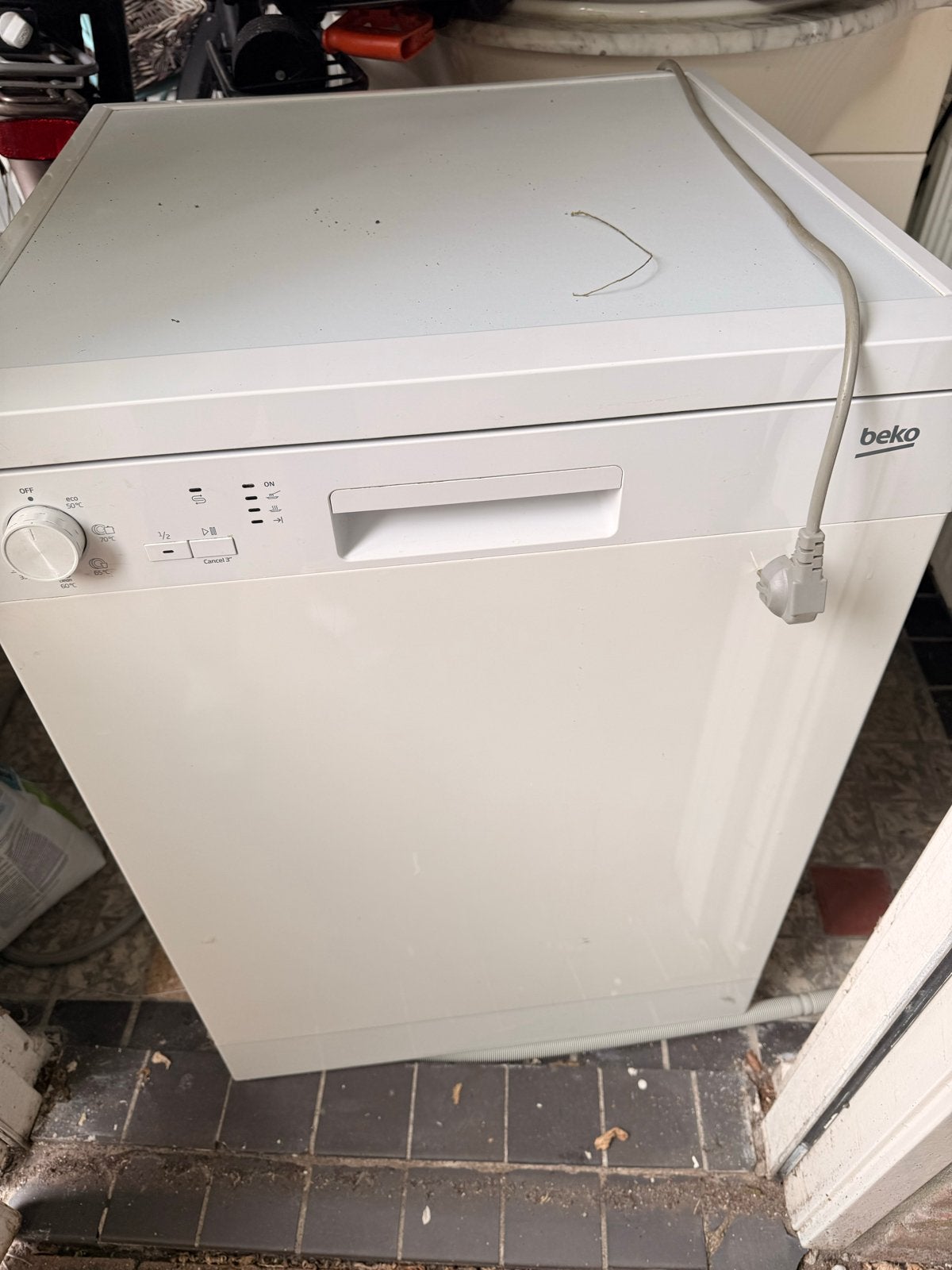 Beko vaatwasser - Wit - Gebruikt, Witgoed en Apparatuur, Vaatwasmachines, Gebruikt, Vrijstaand, 85 tot 90 cm, 60 cm of meer, 10 tot 14 liter