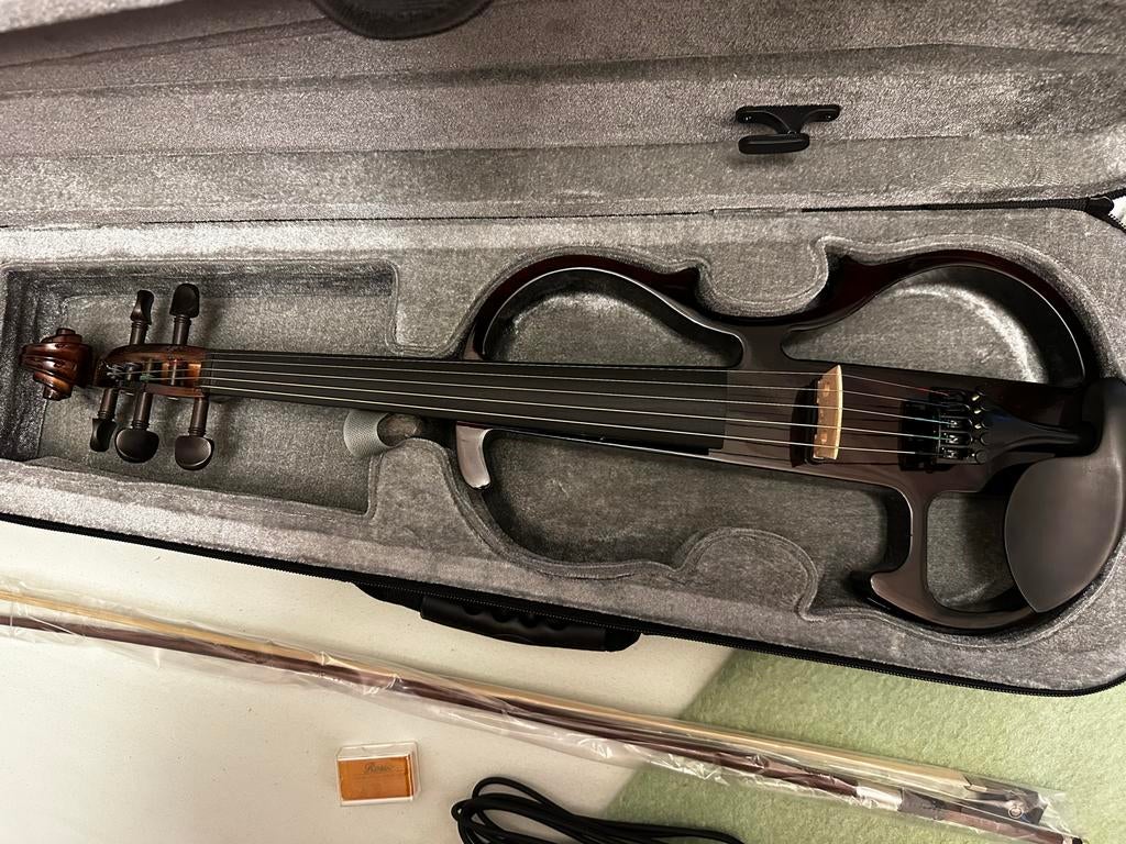 Gear4music Elektrische Viool - Zo goed als nieuw, Muziek en Instrumenten, Ophalen of Verzenden, Zo goed als nieuw, 4/4-viool, Viool