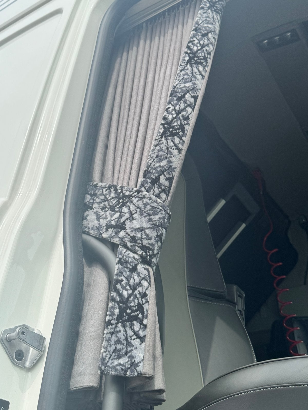 Truck Interieur Set: Raamband, Gordijnen, Deken, Kussen, Dob, Auto diversen, Auto-accessoires, Ophalen, Gebruikt