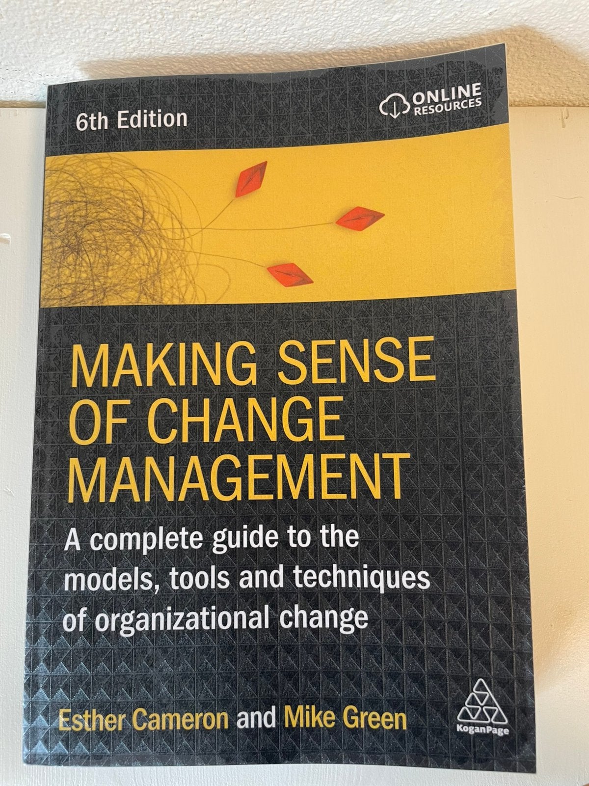 Making sence of change management 6th edition, Ophalen of Verzenden, Zo goed als nieuw, Management