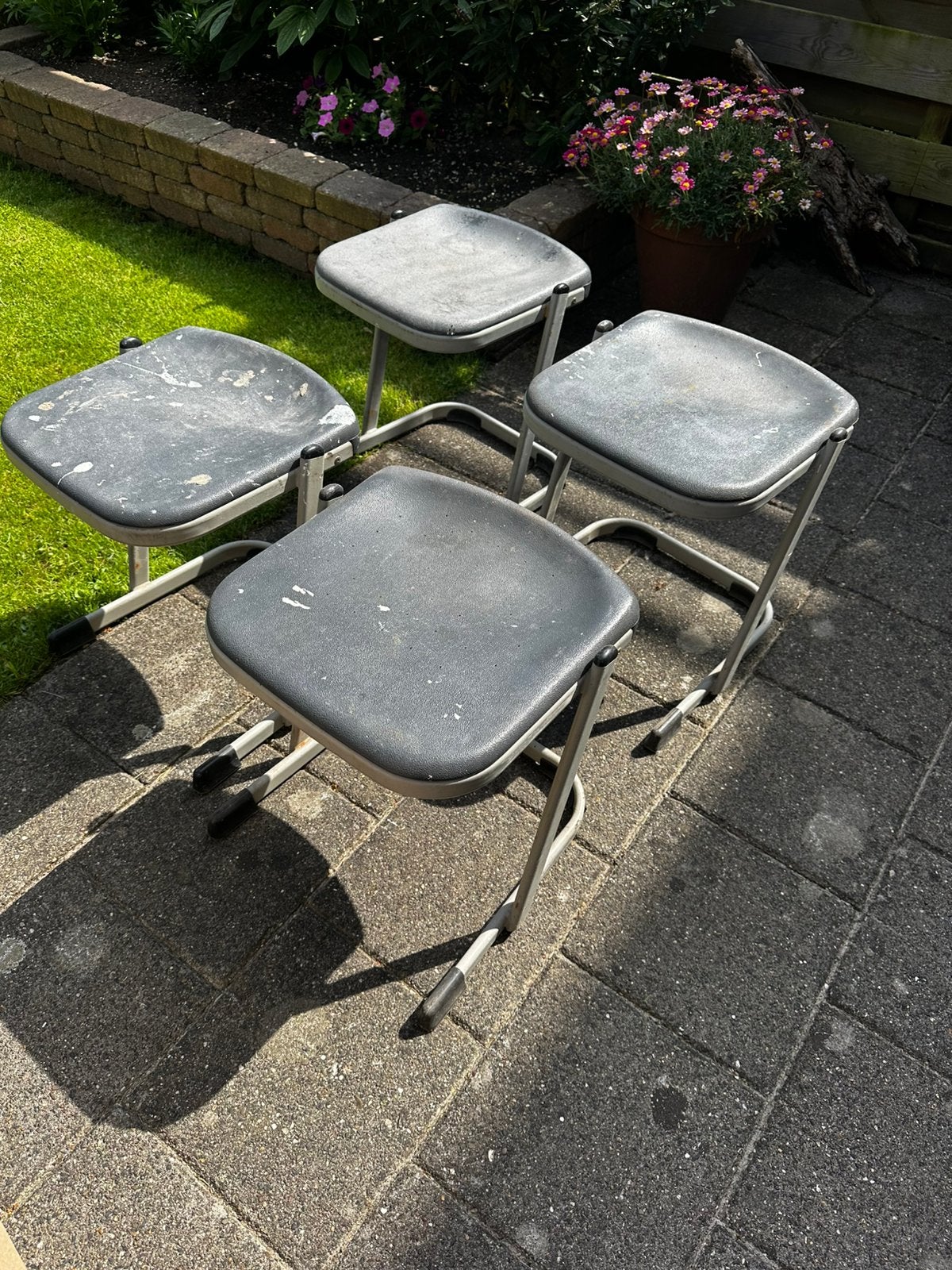 4x schoolkruk, Huis en Inrichting, Krukjes, Ophalen, Gebruikt, Hout
