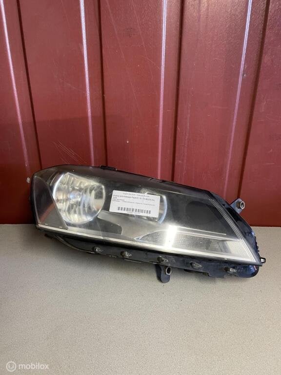 Koplamp rechts Volkswagen Passat B7 ('10-'14) 90003375, Gebruikt, Volkswagen, Ophalen of Verzenden, Volkswagen
