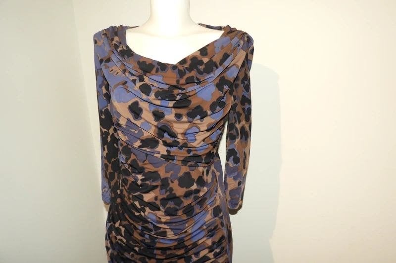 Roberto Cavalli jurk aparte print gesmockt deel IT 42, Overige kleuren, Verzenden, Zo goed als nieuw, Knielengte