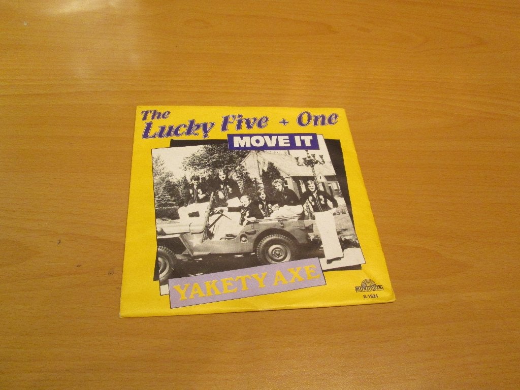 The Lucky Five + One - Move It / Yakety Axe, Ophalen of Verzenden, Gebruikt, Pop