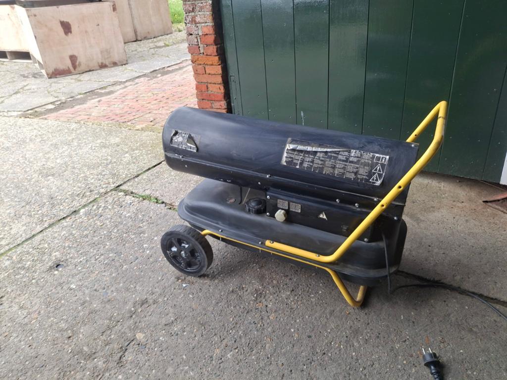 Dieselheater hbm, Huis en Inrichting, Kachels, Gebruikt, Overige brandstoffen, Ophalen of Verzenden, Vrijstaand