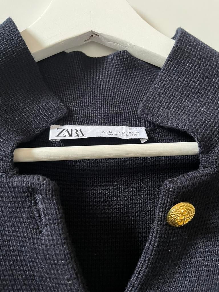 Gebreide jasje maat 38  blazer  donker blauw Merk ZARA, Kleding | Dames, Jasjes, Kostuums en Pakken, Ophalen of Verzenden, Zo goed als nieuw