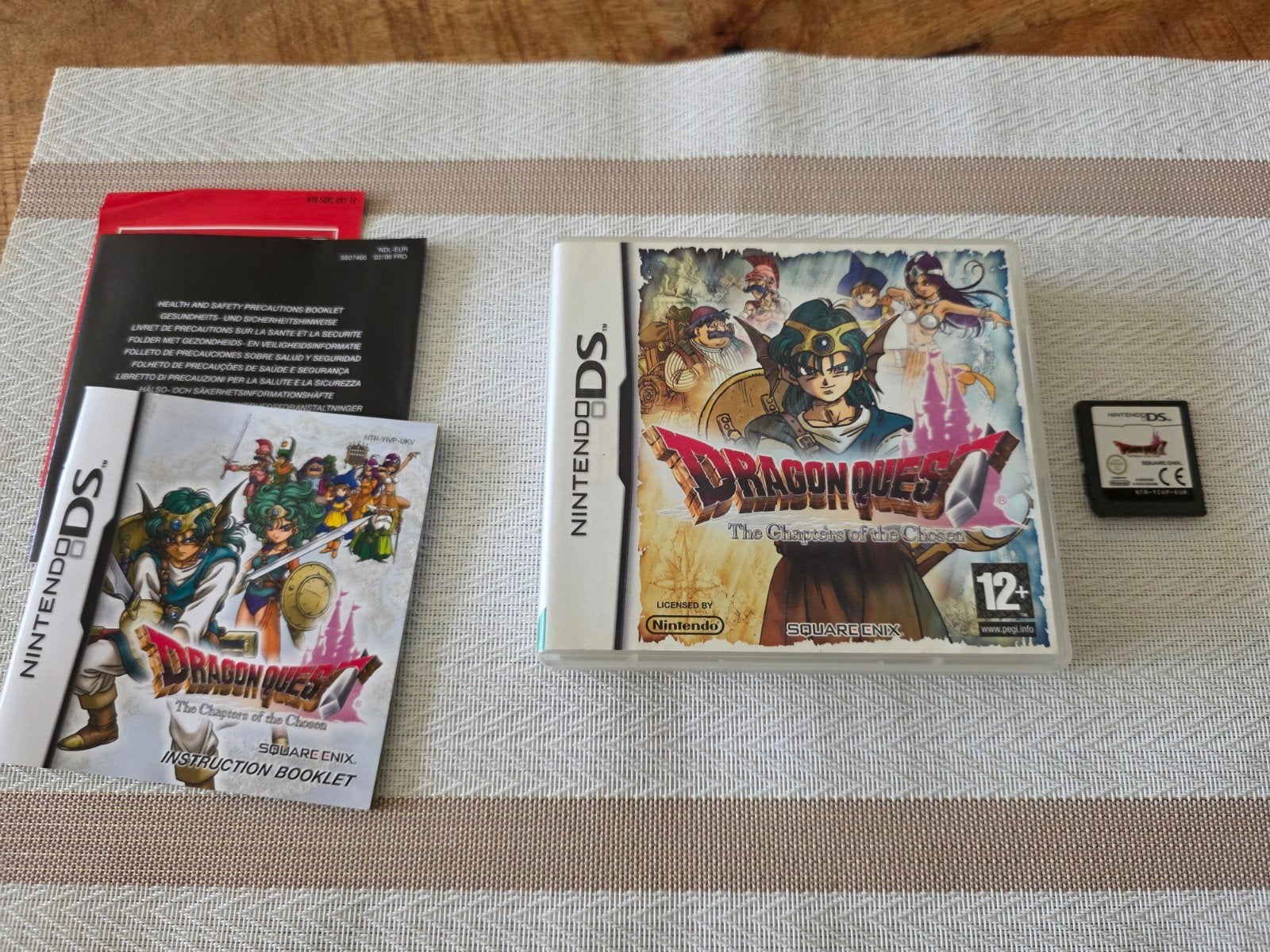 Dragon Quest IV: Chapters of the Chosen - Nintendo DS, Spelcomputers en Games, 1 speler, Ophalen of Verzenden, Zo goed als nieuw