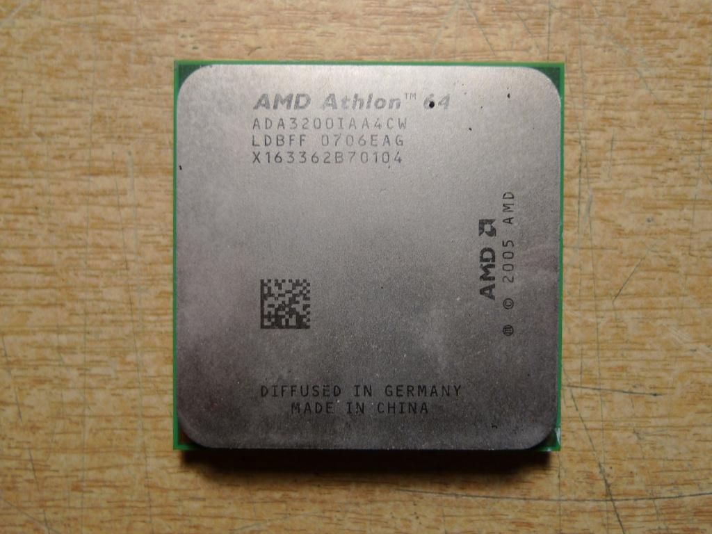 AMD Athlon 64 - ADA 3200 IAA 4CW Processor..., Ophalen of Verzenden, Zo goed als nieuw