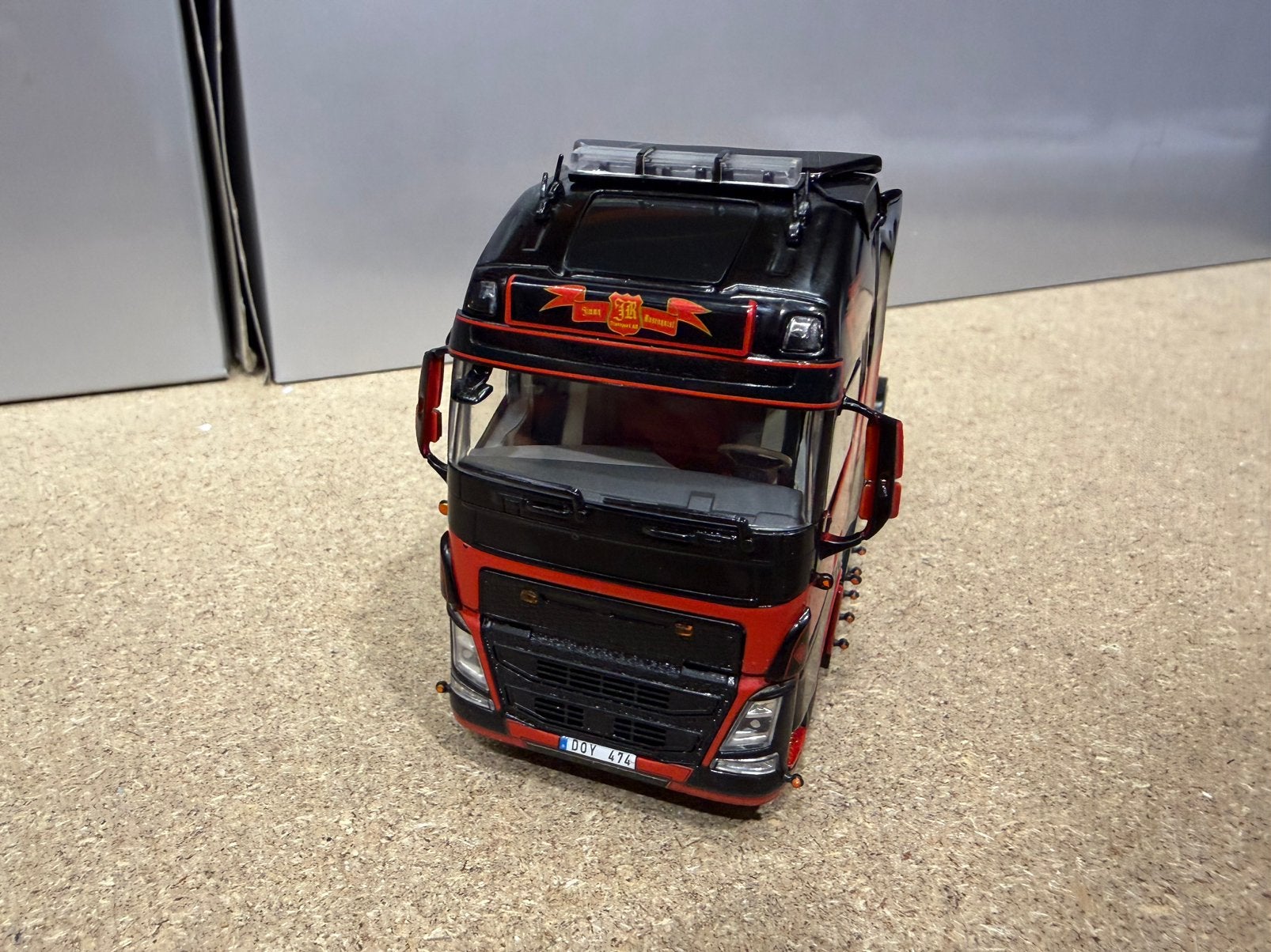 WSI VOLVO FH4 6x2 JIMMY ROSENOVIST, Ophalen of Verzenden, Nieuw, Bus of Vrachtwagen, Wsi