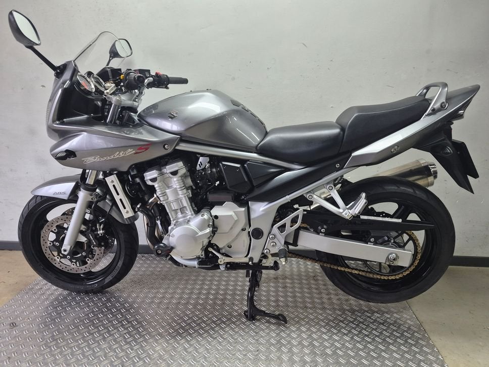 SUZUKI BANDIT 650 SA (bj 2010), SUZUKI, 4 cilinders, Bedrijf, Onbekend