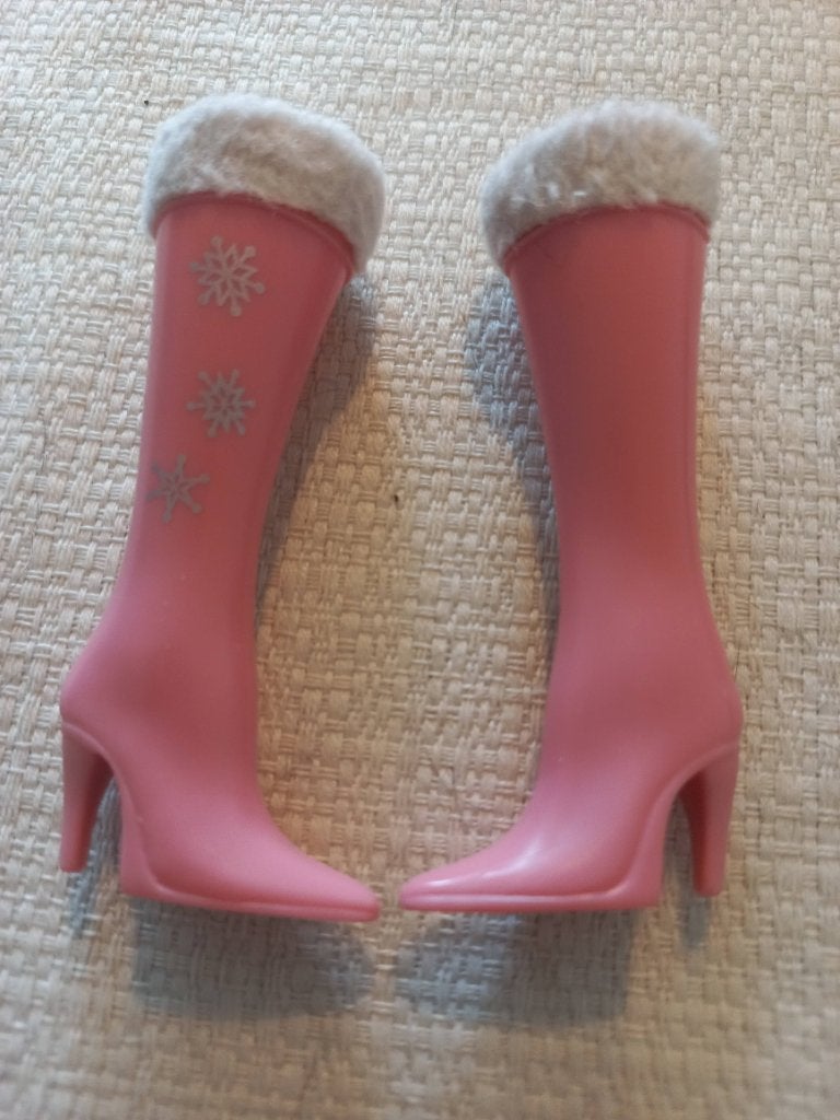 Barbie winterboots, Ophalen of Verzenden, Gebruikt, Pop