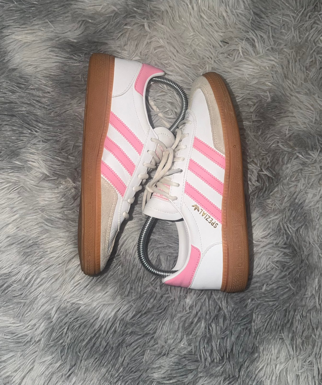 adidas Spezial wit roze gum sneakers maat 38, Kleding | Dames, Schoenen, Ophalen of Verzenden, Zo goed als nieuw, Wit, Sneakers of Gympen