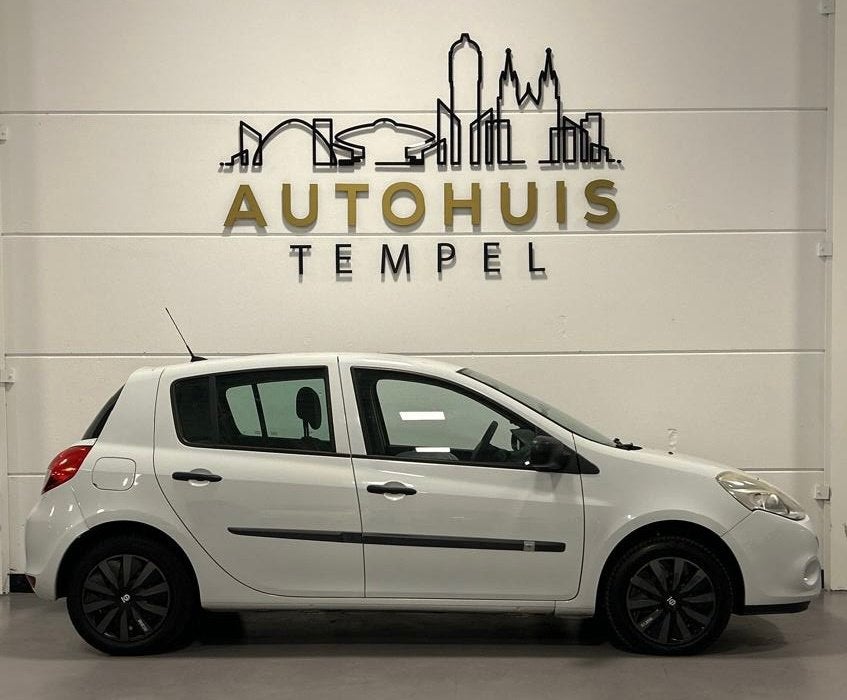Renault Clio 1.2 Special Line Nap Airco Navi 5Deurs Isofix E, Voorwielaandrijving, Gebruikt, Zwart, 4 cilinders