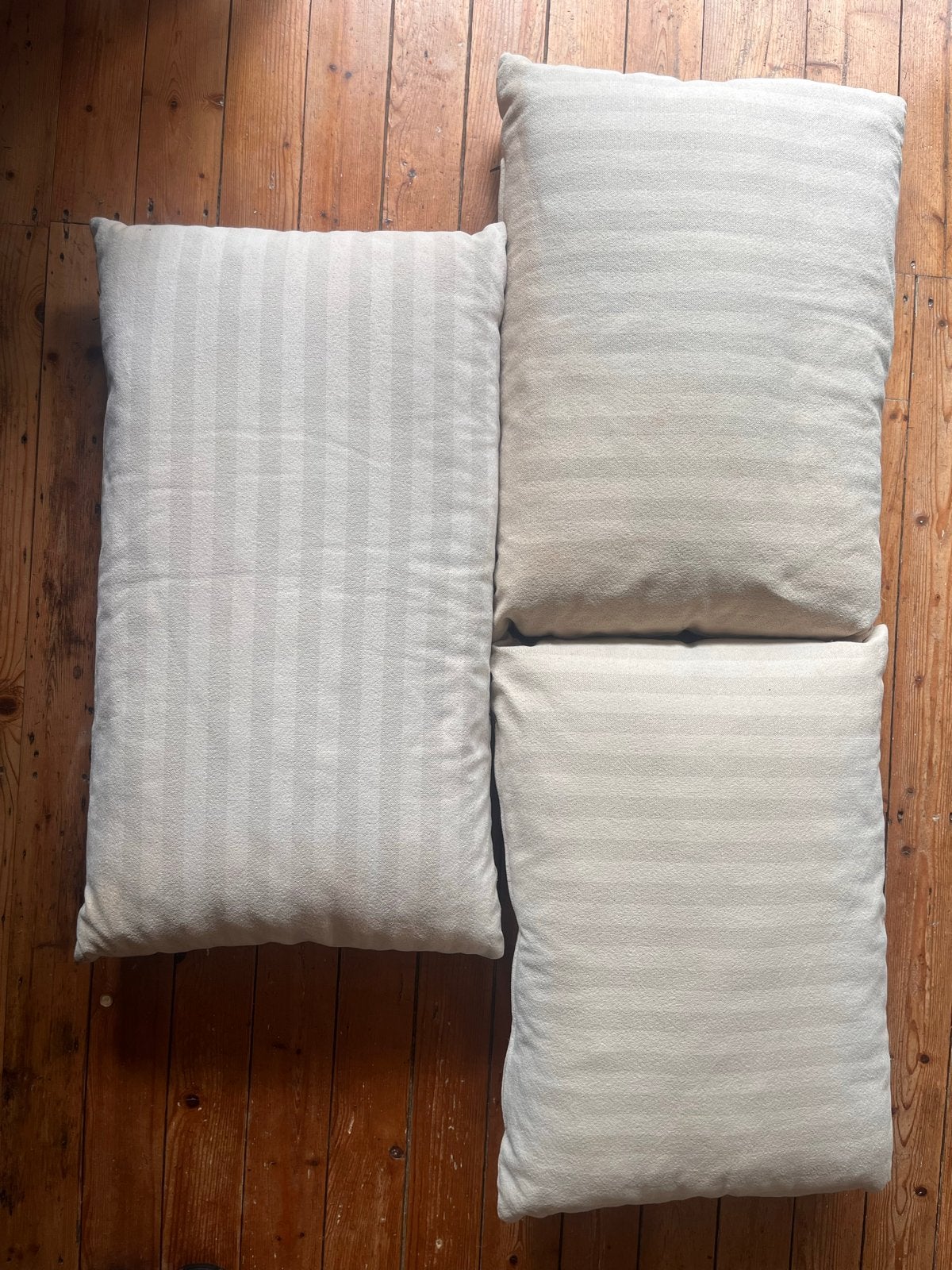 Set van 3 beige Montis kussens met streepmotief, Ophalen, Gebruikt, Beige, Rechthoekig