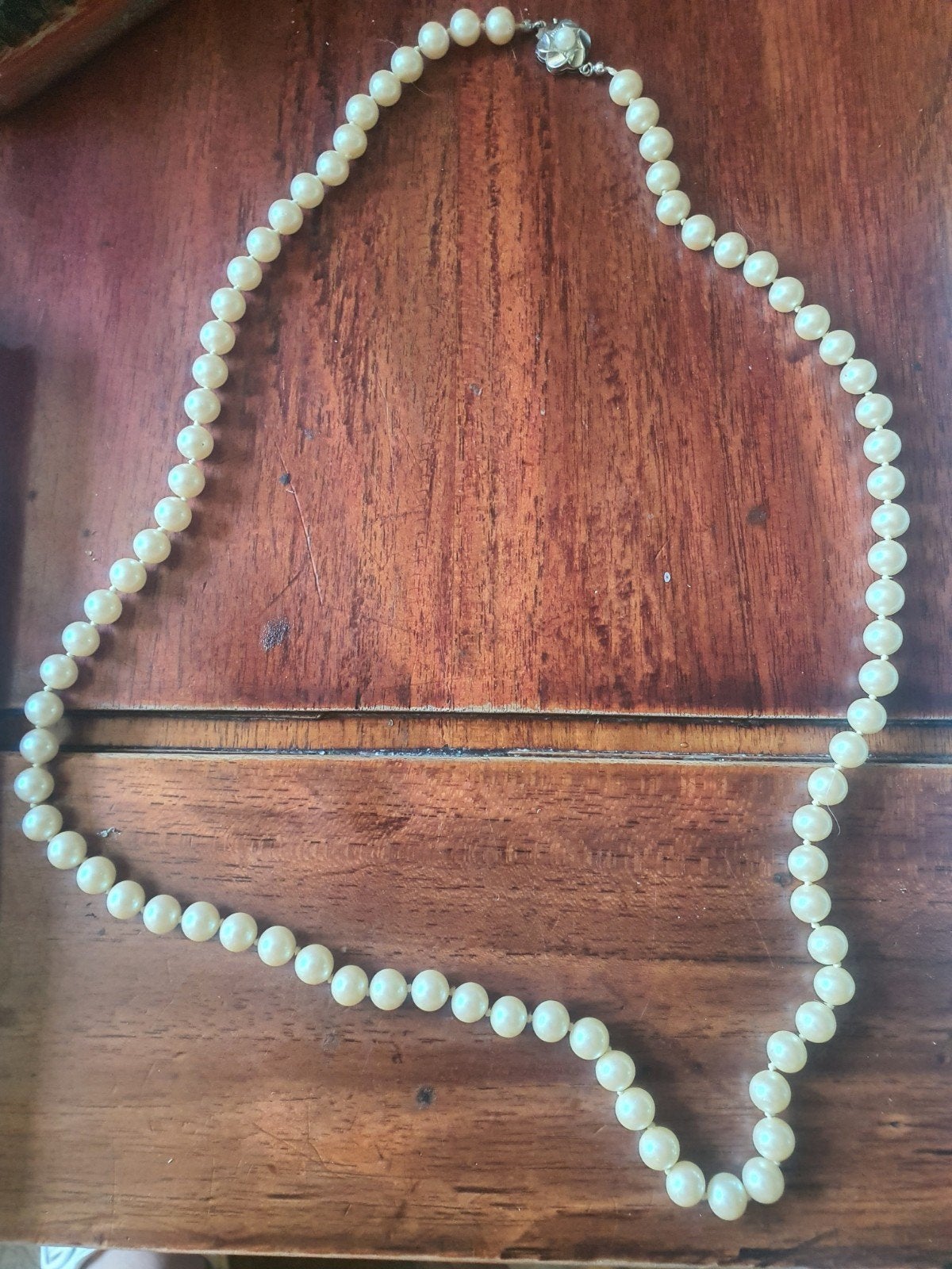 Vintage elegante Parelketting met Bloemgesp, Sieraden, Tassen en Uiterlijk, Kettingen, Ophalen of Verzenden, Zo goed als nieuw