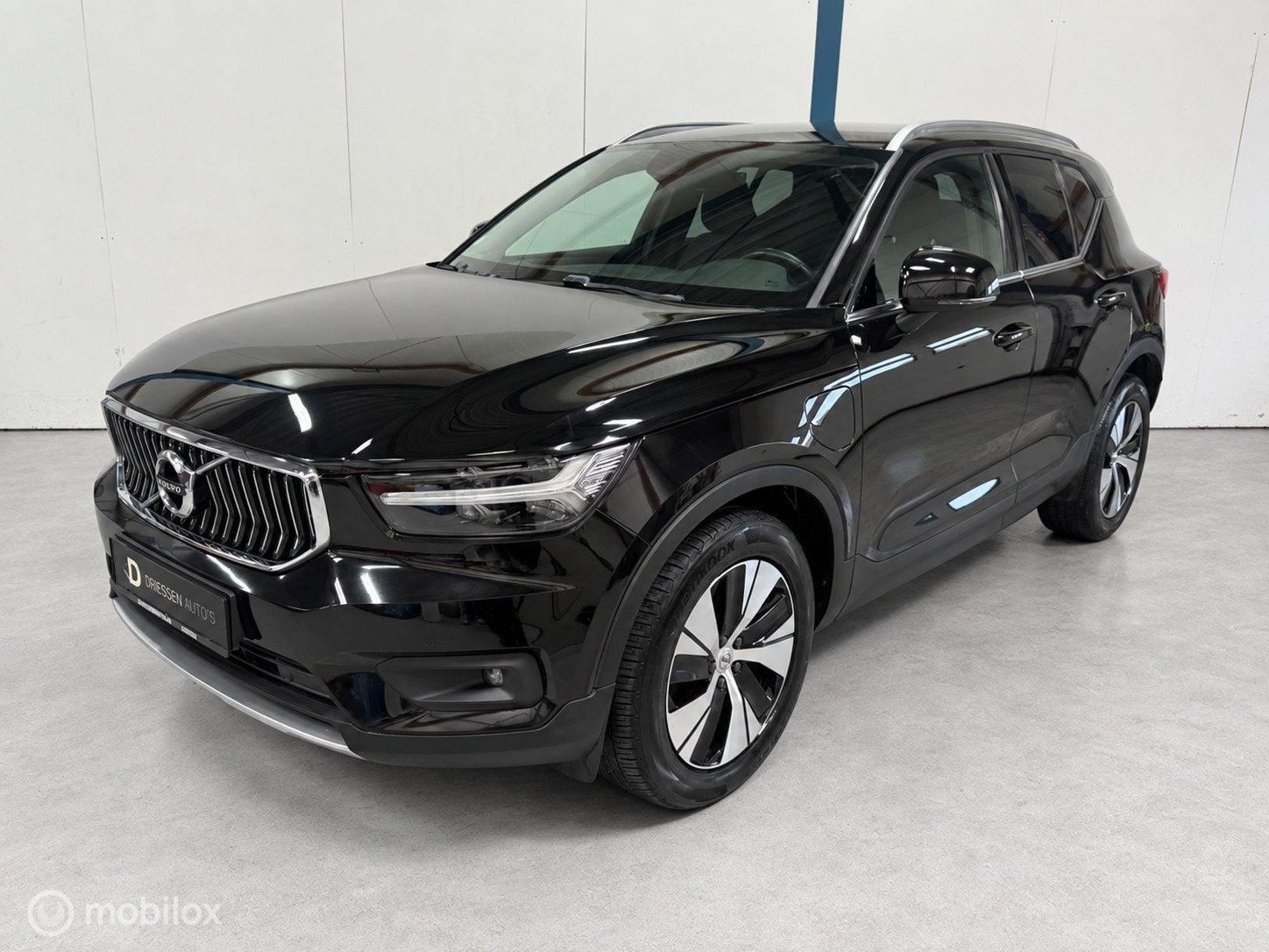 Volvo XC40 1.5 T5 Twin Engine Momentum Pro