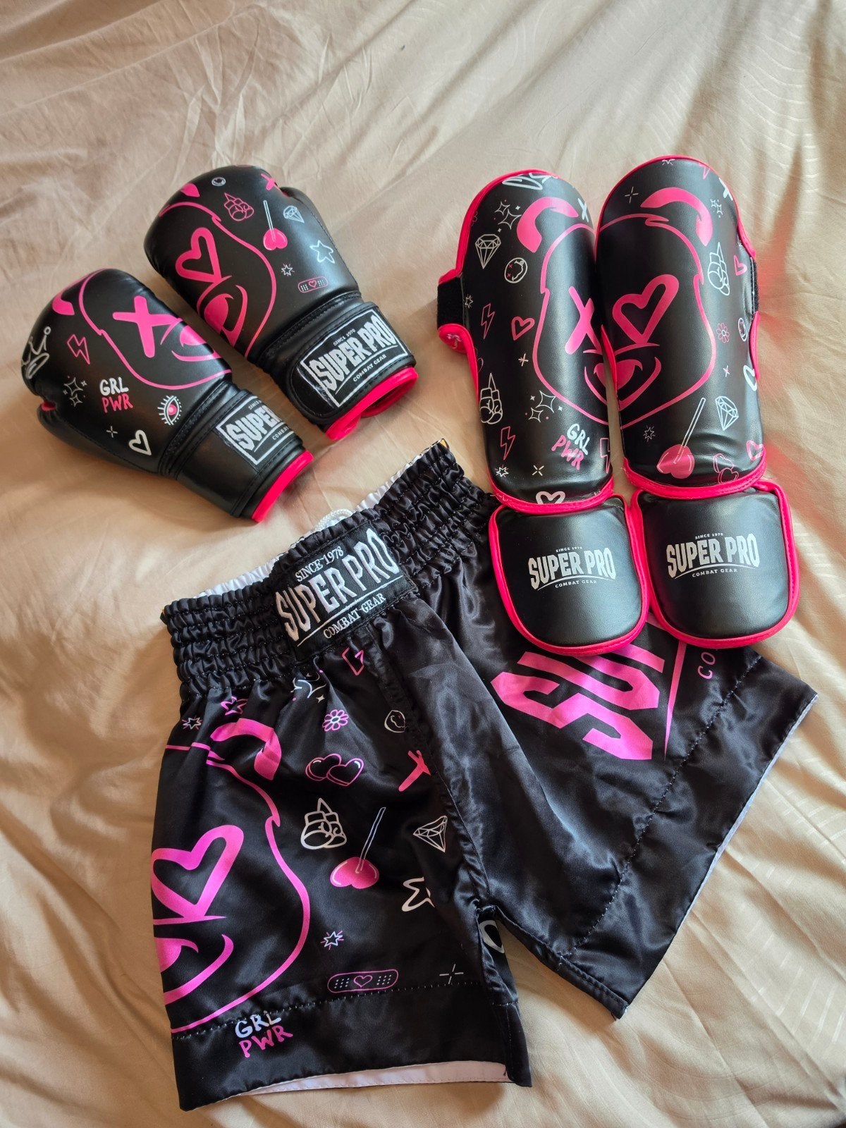 super pro set kind, Ophalen, Zo goed als nieuw, Bokshandschoenen