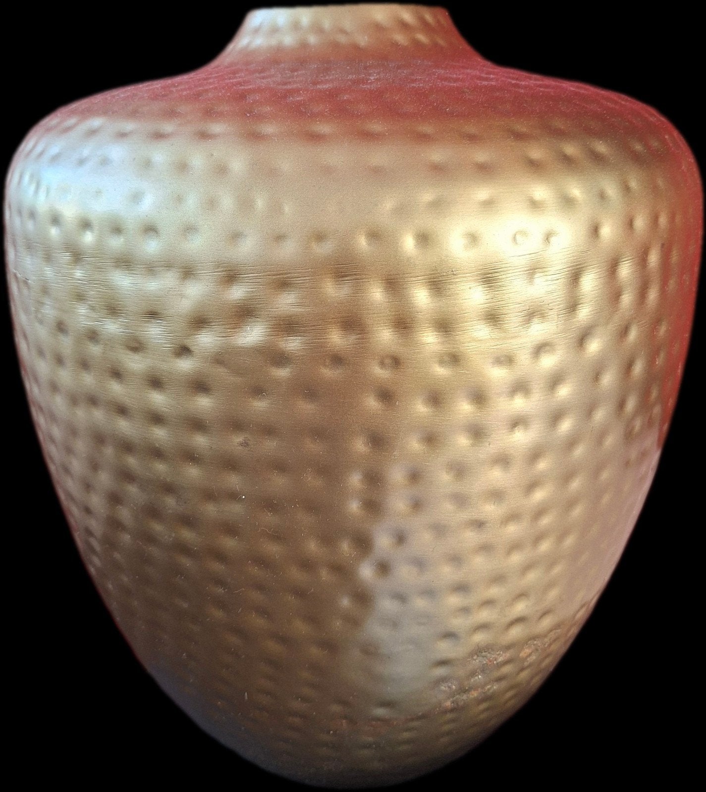Decoratieve prachtige goudkleurige reliëf vaas 35 cm, Ophalen of Verzenden, Metaal