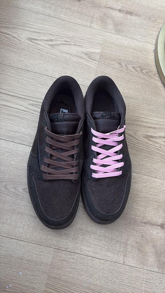 Air Jordan 1 Retro Low OG SP Travis Scott Velvet Brown, Kleding | Heren, Schoenen, Ophalen of Verzenden, Zo goed als nieuw, Bruin