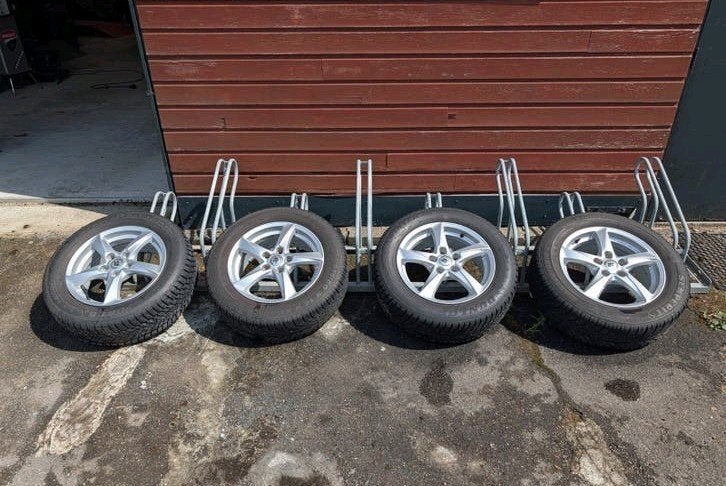 Mazda CX3 16 inch velgen met winterbanden 215/60 R16, Auto-onderdelen, Banden en Velgen, Ophalen, 16 inch, Banden en Velgen, Winterbanden
