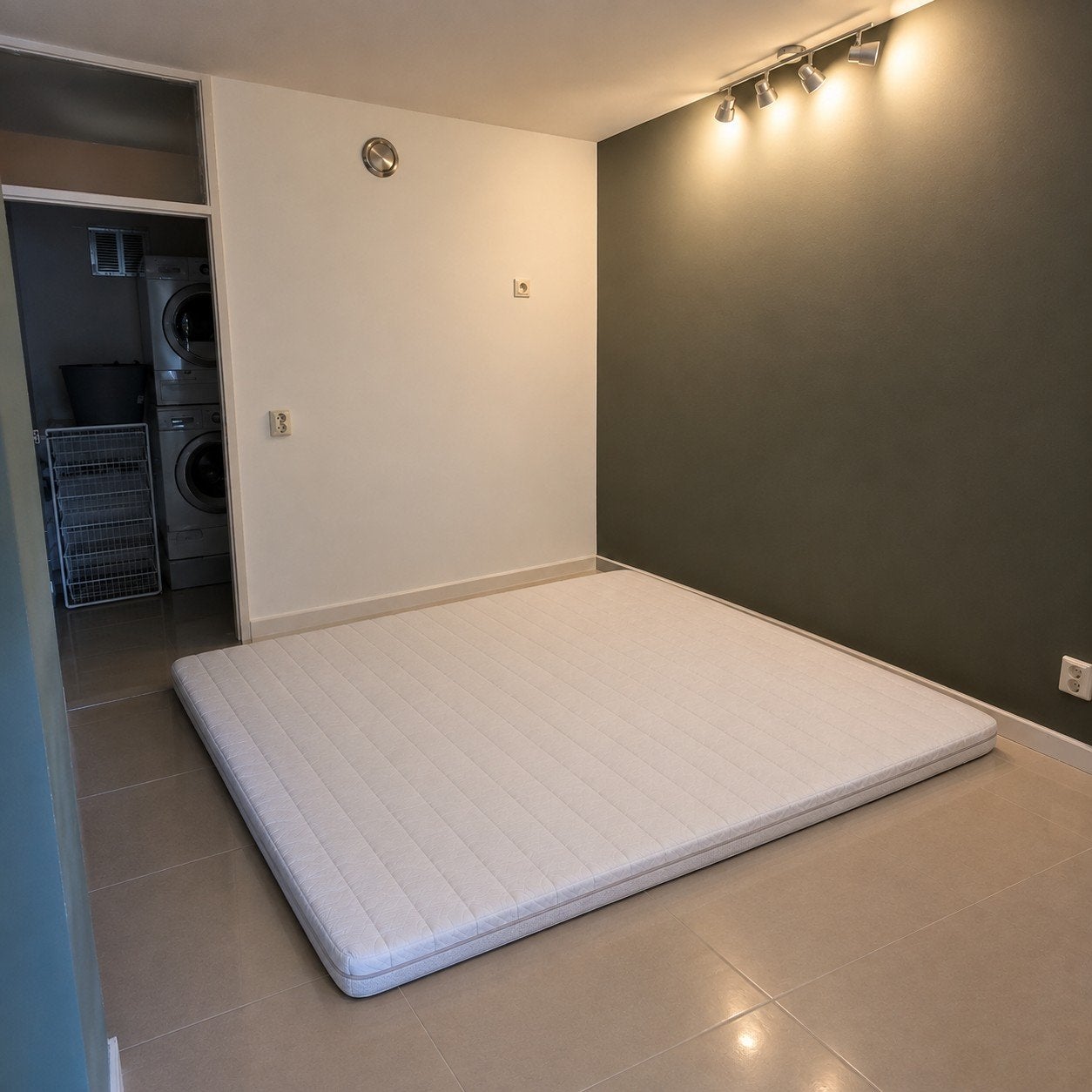 Nieuwe topper/ topmatras 10 cm dik! Afmeting 140x200

10 cm, Ophalen, 140 cm, 200 cm, Nieuw