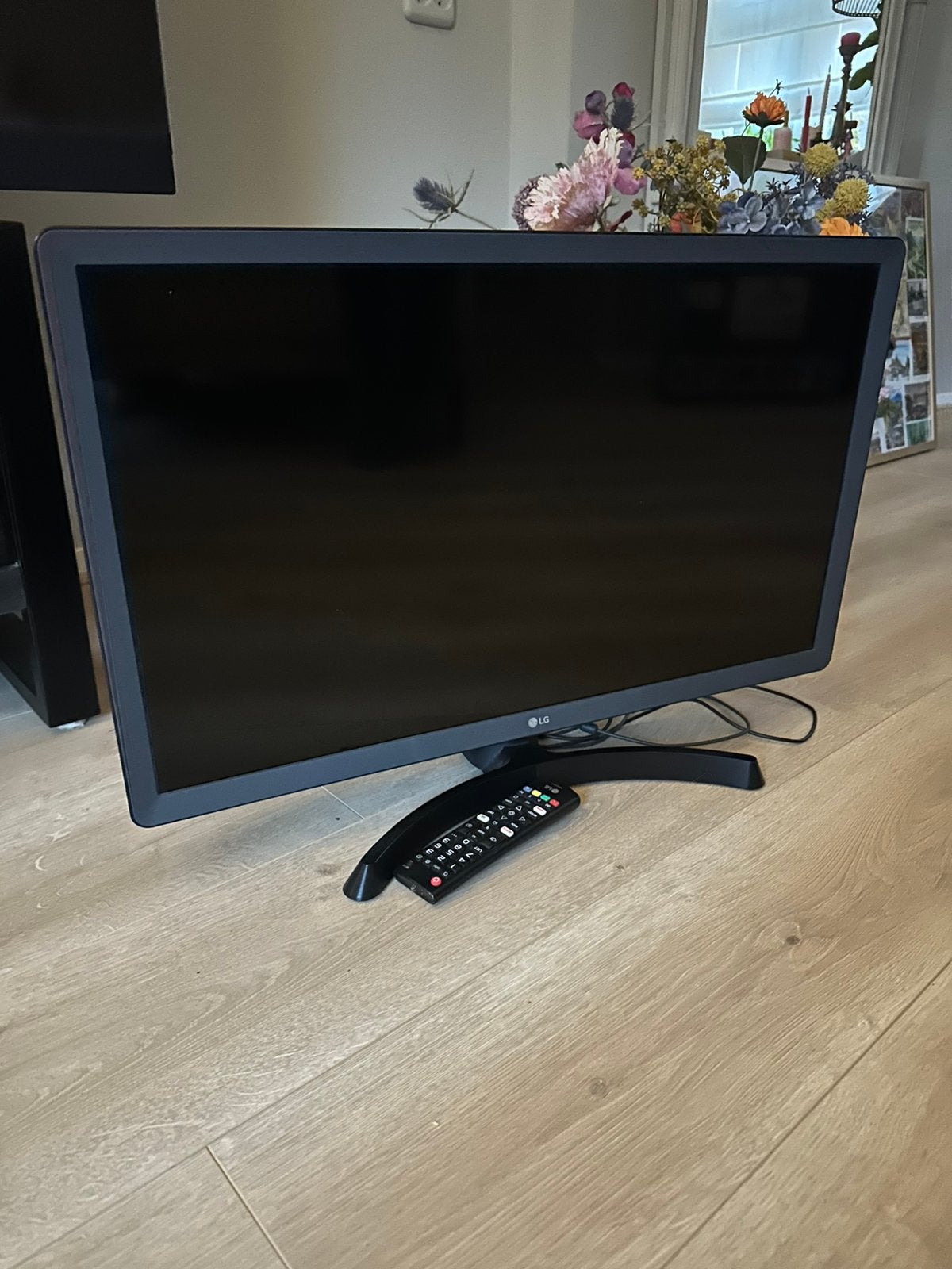 Tv LG 28 inch, Ophalen, Zo goed als nieuw, 50 Hz, LG