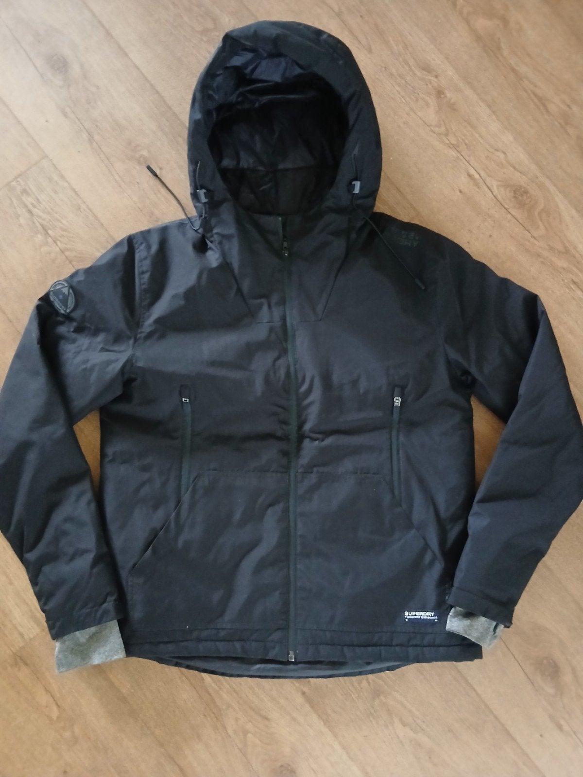 superdry jas maat m nieuw €70, Kleding | Heren, Jassen | Winter, Ophalen of Verzenden, Nieuw, Maat 52/54 (L)