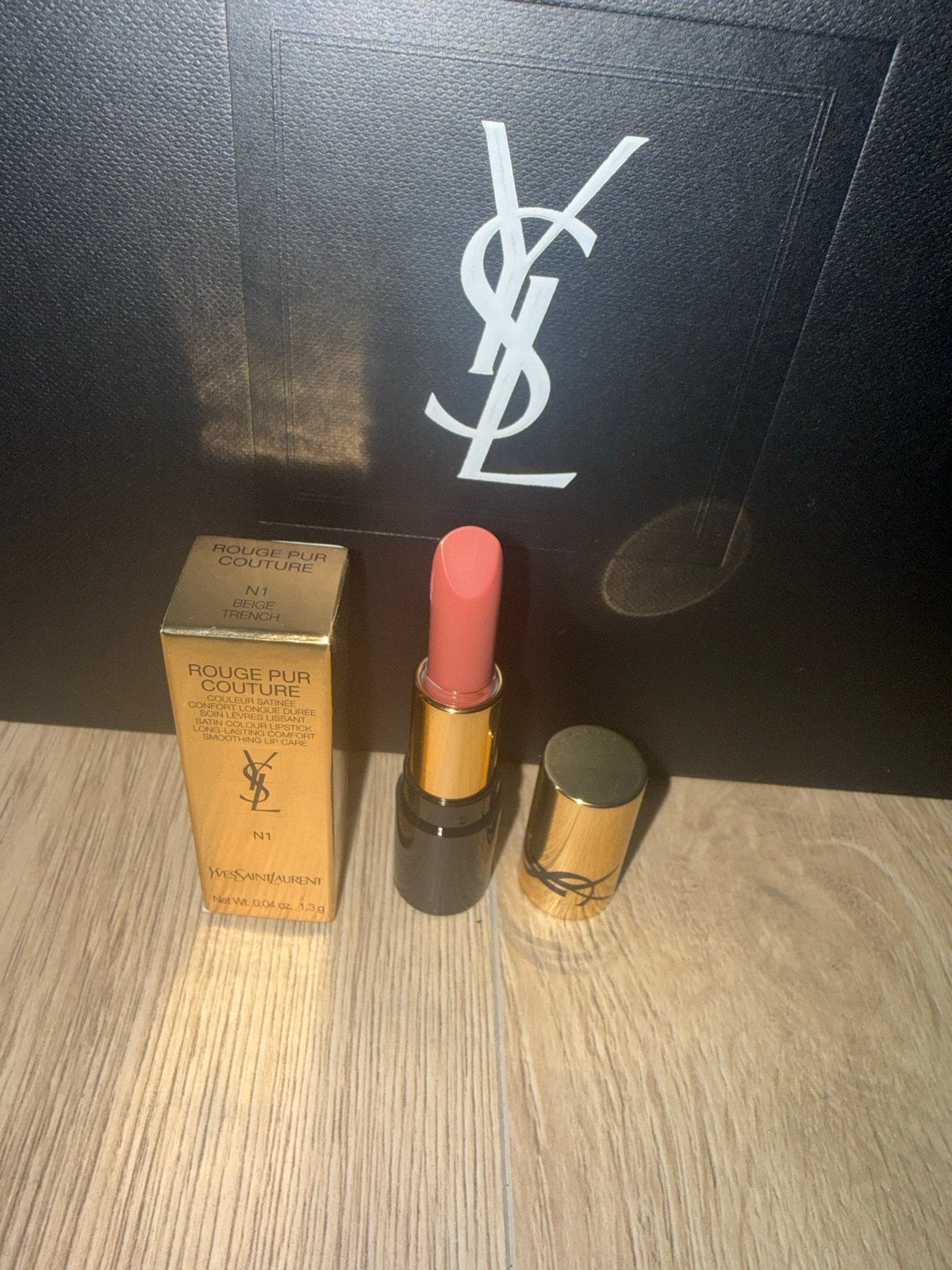 Yves Saint Laurent Rouge Pur Couture N1 Beige Trench, Lippen, Beige, Nieuw, Ophalen of Verzenden