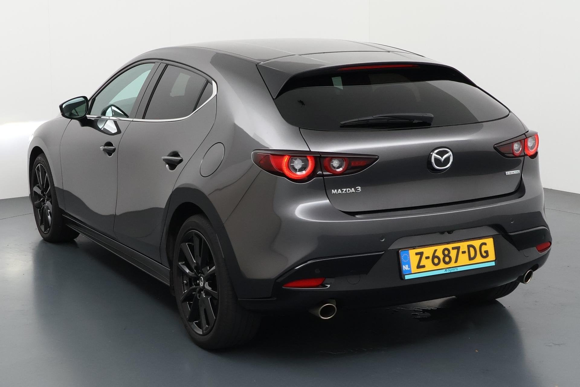 Mazda 3 2.0 e-SkyActiv-G M Hybrid 150 Nagisa Verfijnd rijple, Auto's, Voorwielaandrijving, 1998 cc, Gebruikt, Euro 6