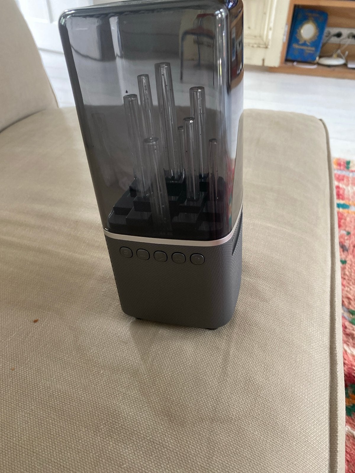 Draagbare Speaker met Lichteffecten en Diverse Aansluitingen, Zo goed als nieuw, Draagbare speaker, AUX-ingang, Minder dan 60 watt