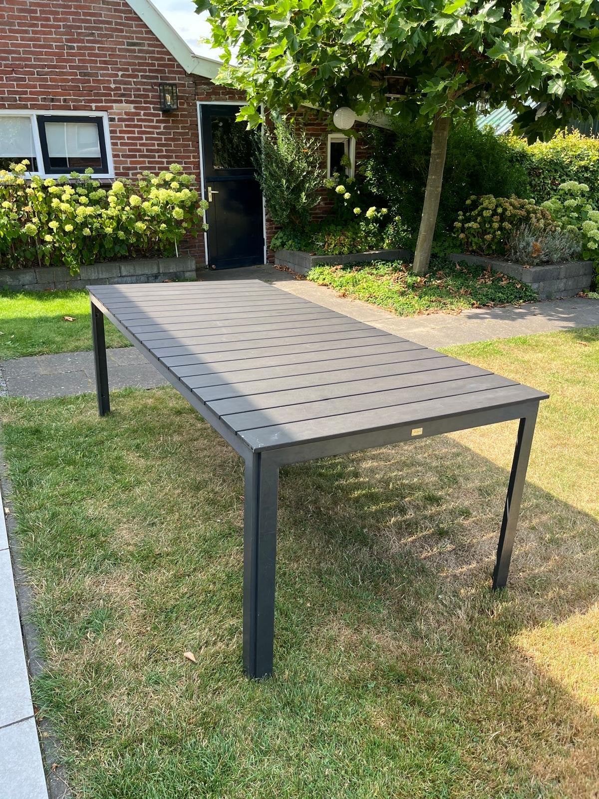 Moderne tuintafel - Grijs rechthoekig, Tuin en Terras, Ophalen, Gebruikt, Rechthoekig, Metaal