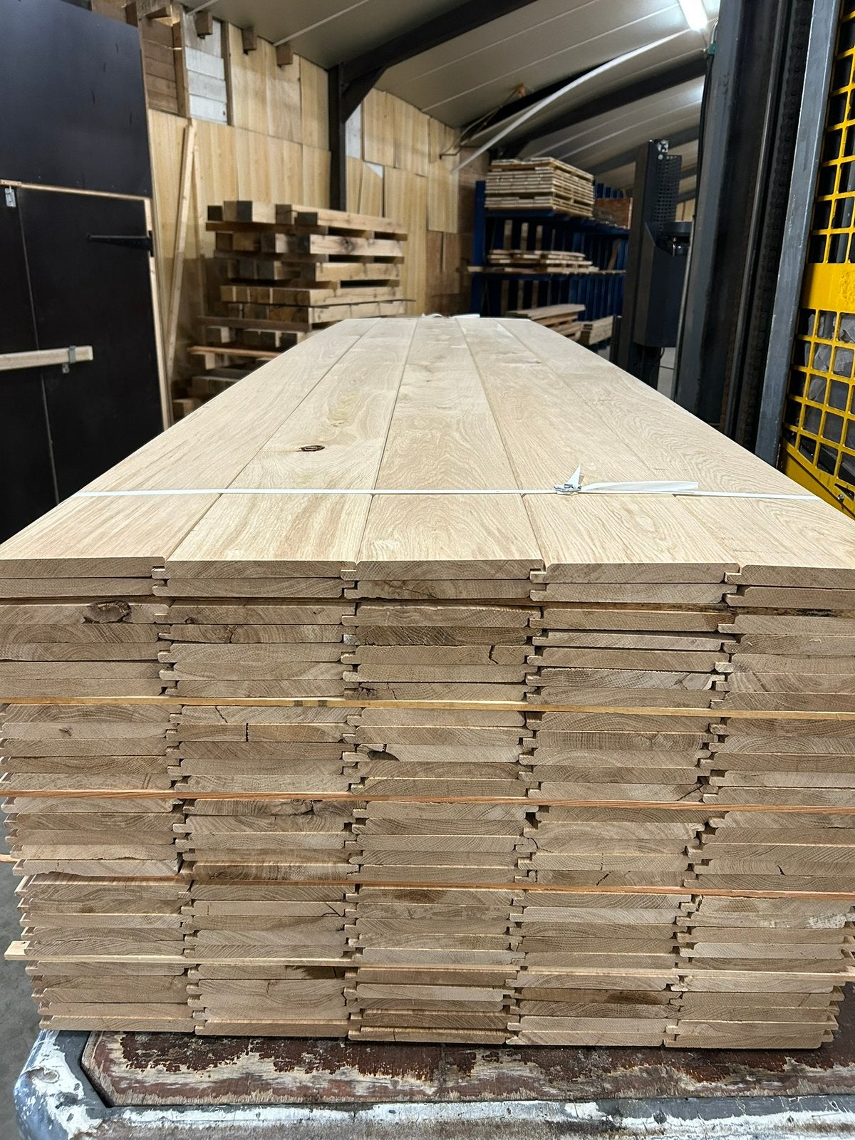 Eiken KD shiplap 20x180wb visbek dakbeschot halfhout rustiek, Ophalen, Nieuw, 250 cm of meer, Planken