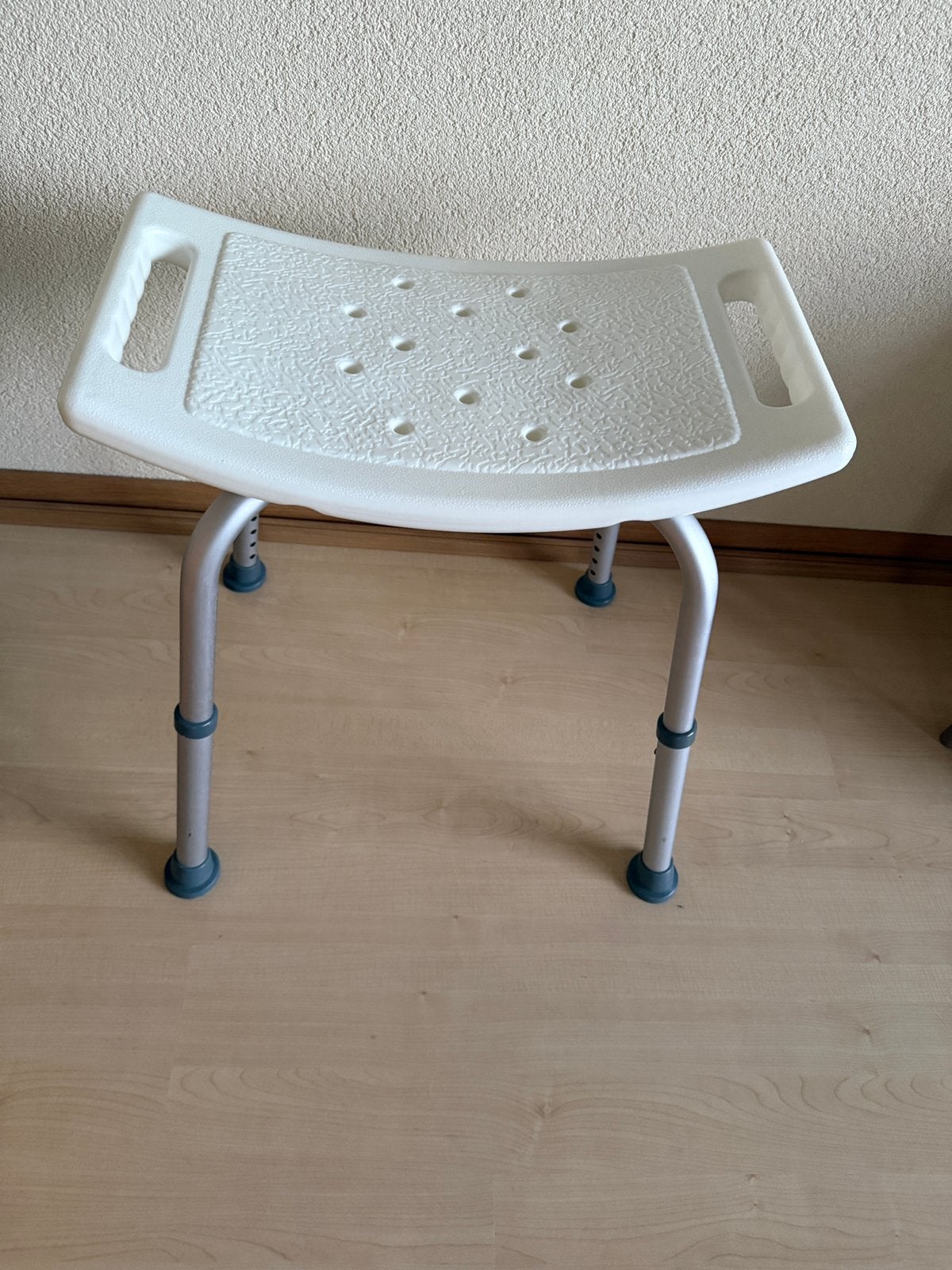 Douchekruk in hoogte verstelbaar douche kruk, Diversen, Ophalen, Zo goed als nieuw
