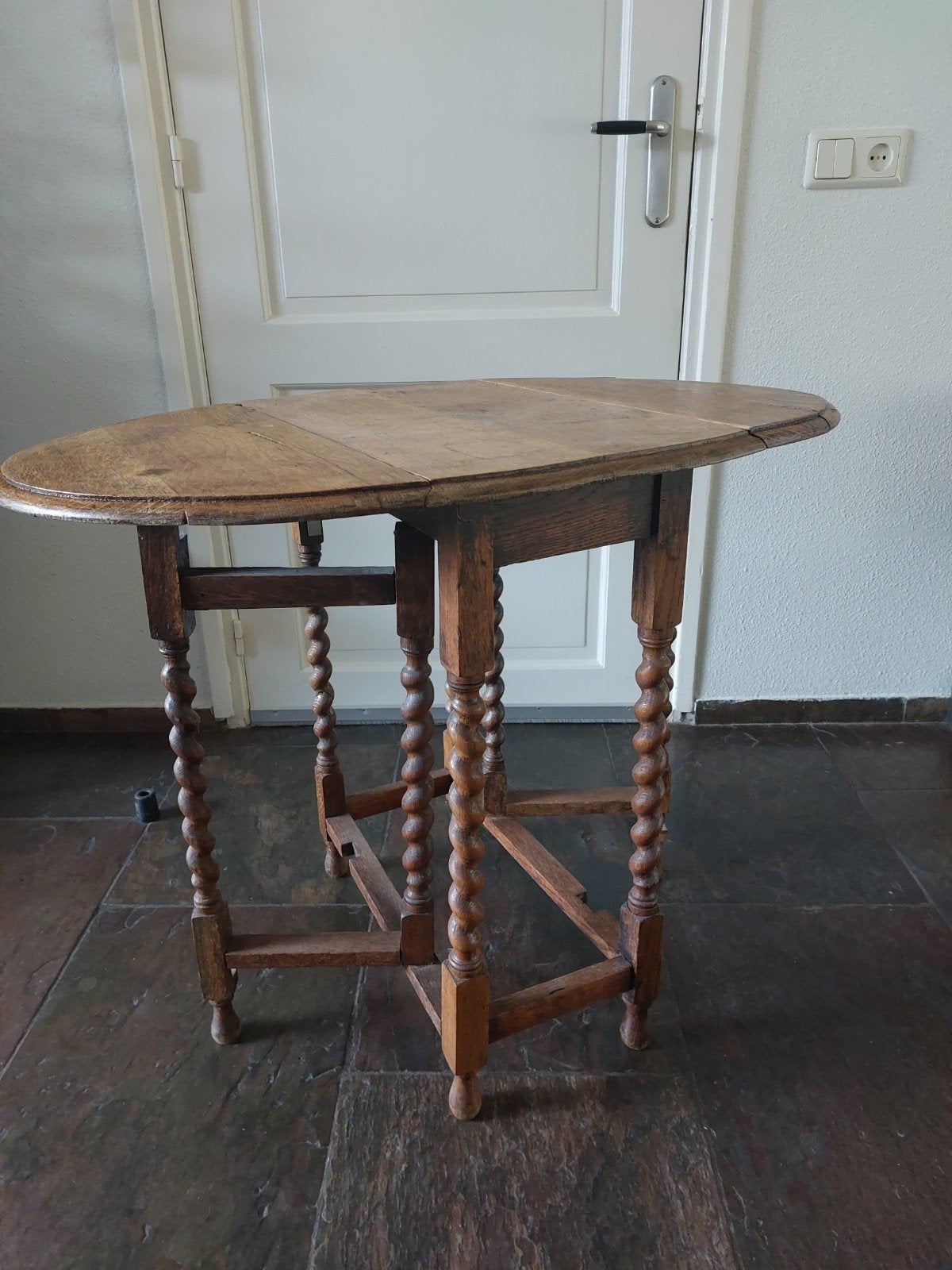 Antieke Gateleg Tafel - Eikenhout met Gedraaide Poten, Antiek en Kunst, Ophalen