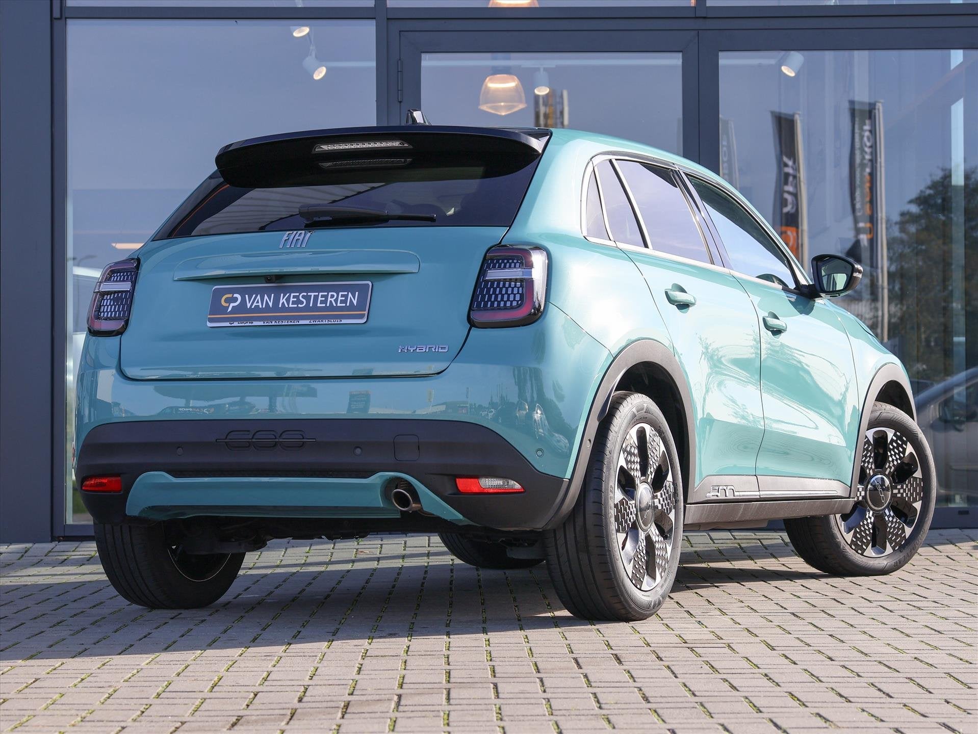 FIAT 600 1.2 Hybrid 110 pk Aut La Prima | Cam. | Leer | El., Auto's, Automaat, Dealer onderhouden, Gebruikt, Euro 6