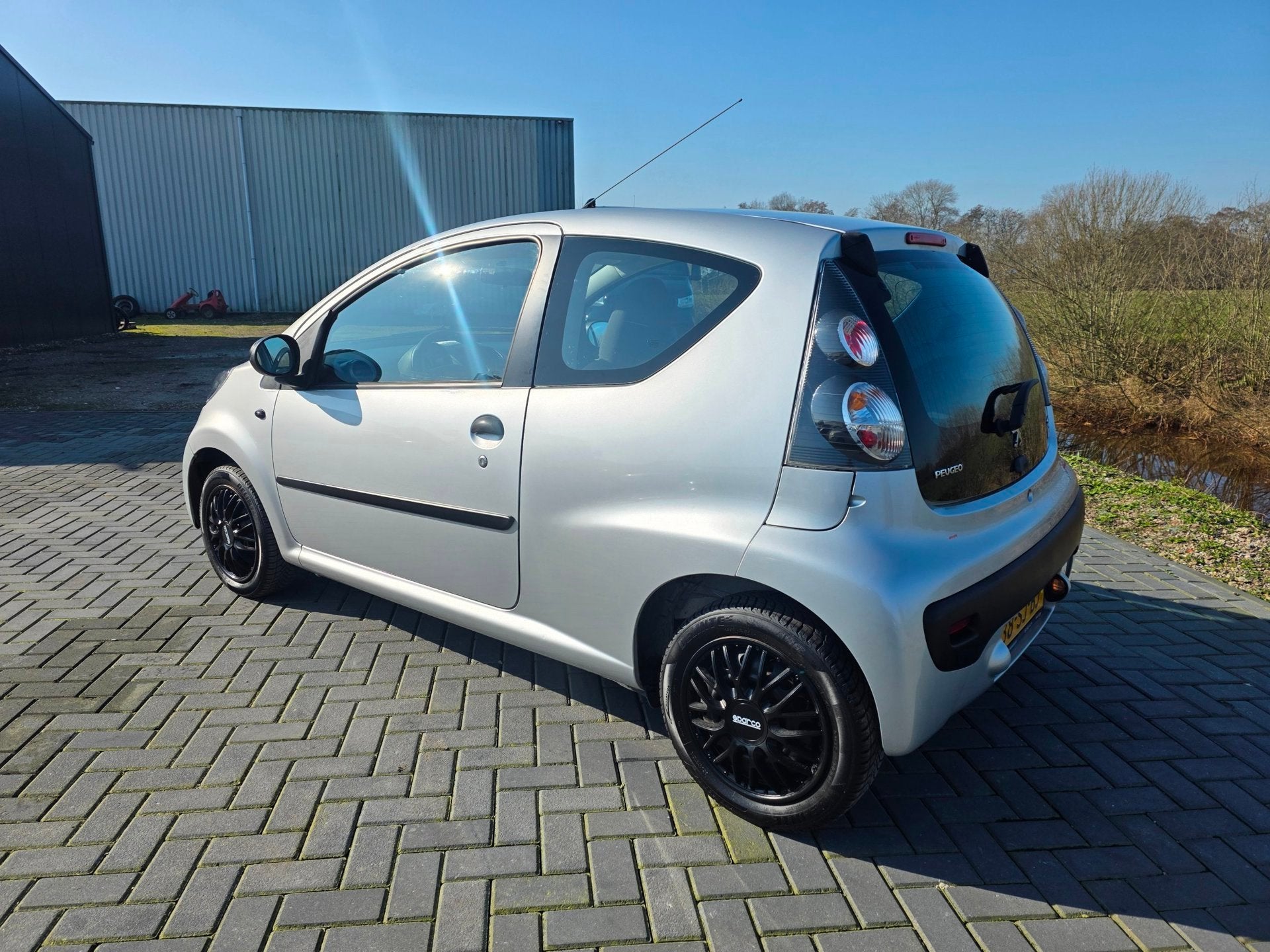 Peugeot 107 1.0-12V XR SPORT 116.000km NAP!, Voorwielaandrijving, Gebruikt, ABS, 765 kg