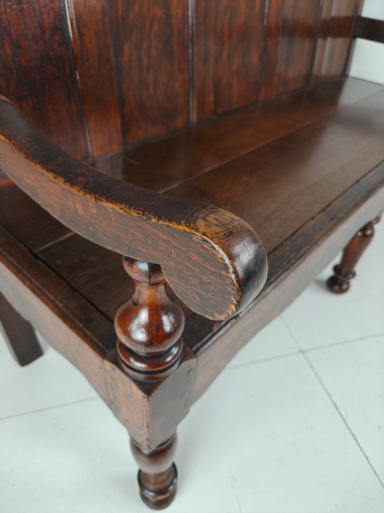 18e-eeuwse Georgische eikenhouten zitbank – Circa 1790, Antiek en Kunst, Ophalen of Verzenden