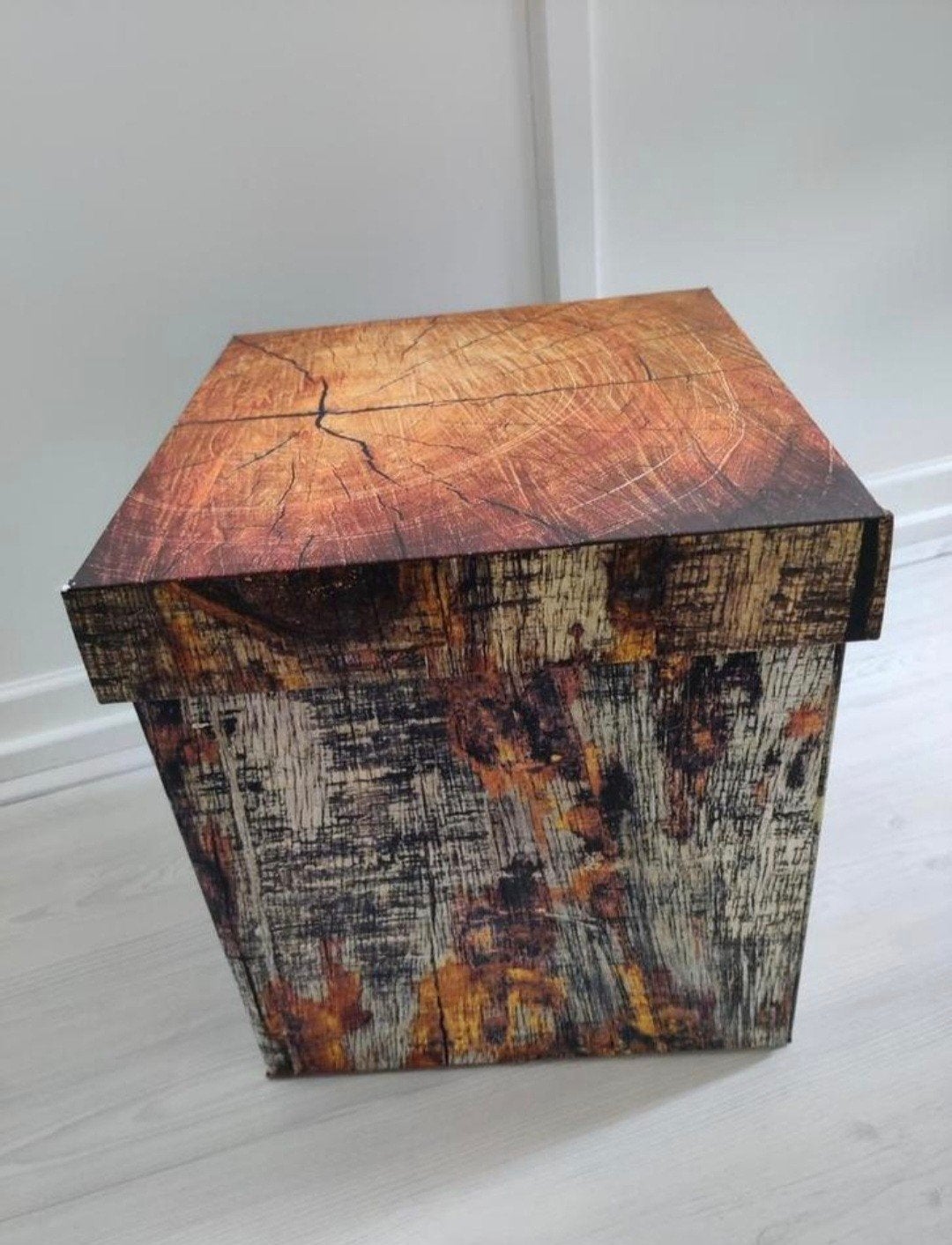 Set van 2 unieke Dutch Design bijzettafels/krukjes, Ophalen of Verzenden, Zo goed als nieuw, Overige materialen