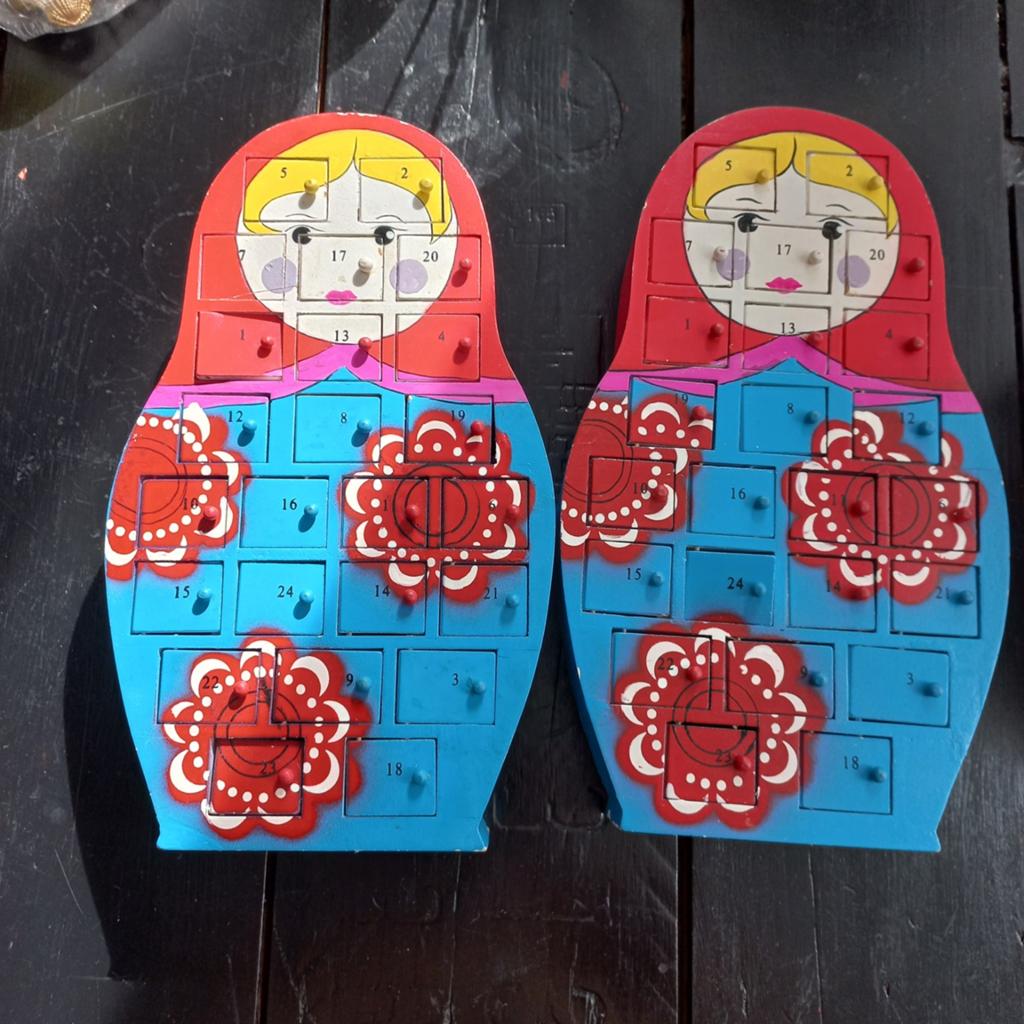 Twee houten adventkalenders, Diversen, Ophalen of Verzenden