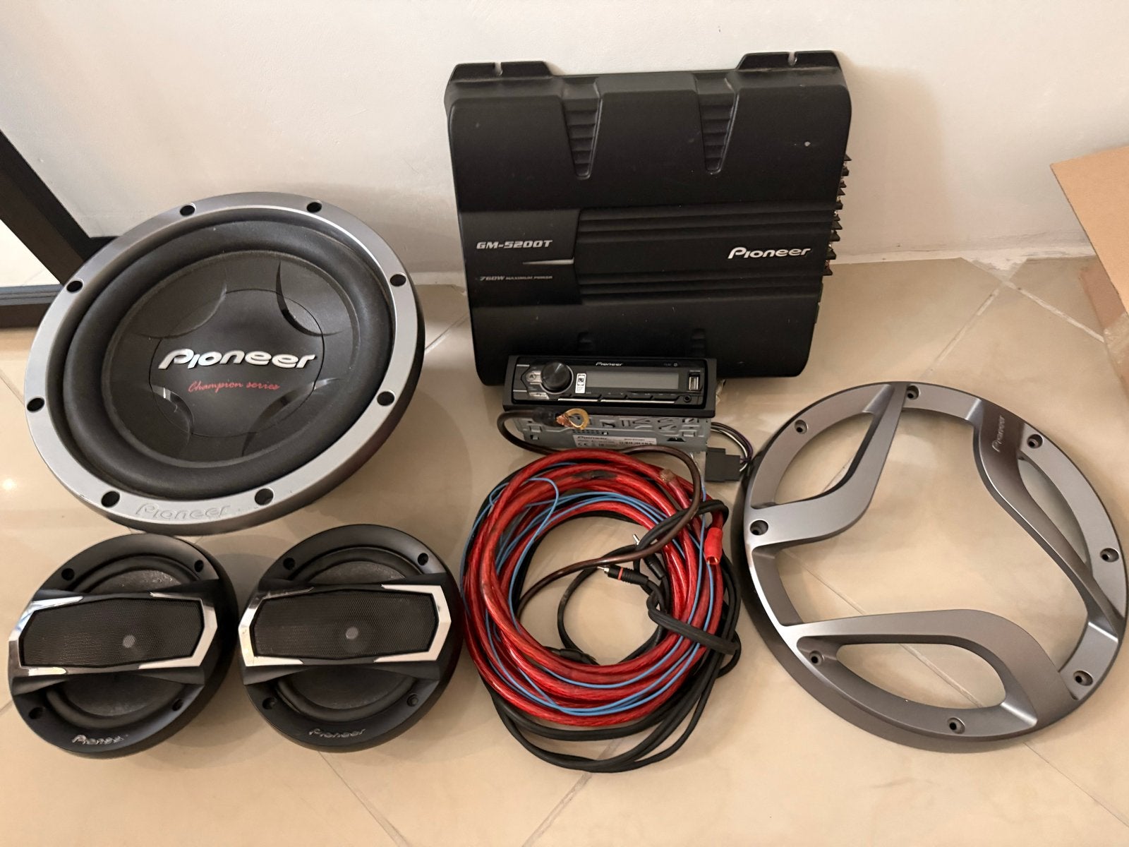 Pioneer Car Audio Set: Subwoofer, Versterker, Radio en Speak, Ophalen of Verzenden, Gebruikt