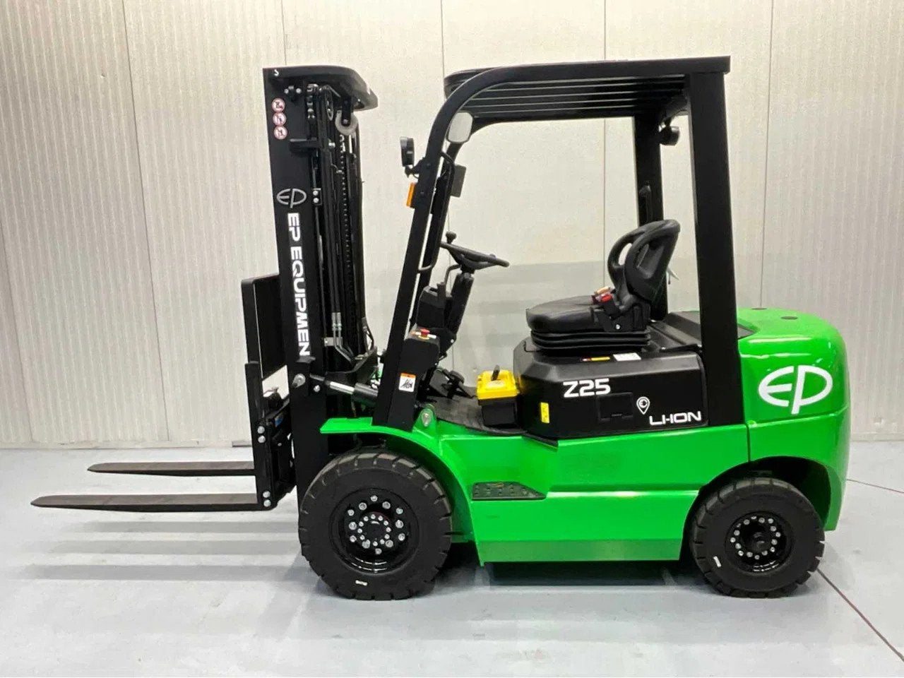 EP EFXZ-251 Triplex - Freelift- Sideshift (bj 2026), 2000 tot 3000 kg, Overige aandrijving, Heftruck, EP