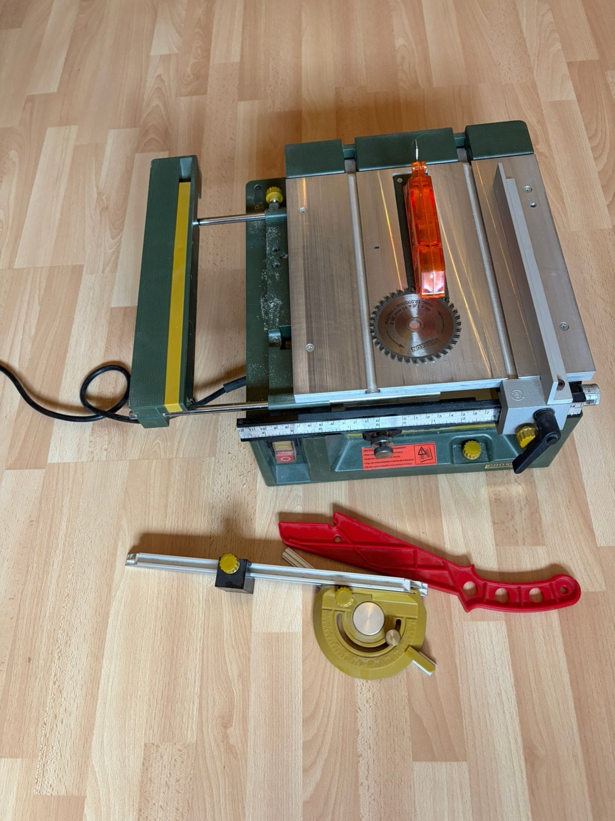 Proxxon FET 27 070 compleet tevens extra zaagblad, Ophalen, Cirkelzaag, Zo goed als nieuw, 30 tot 70 mm