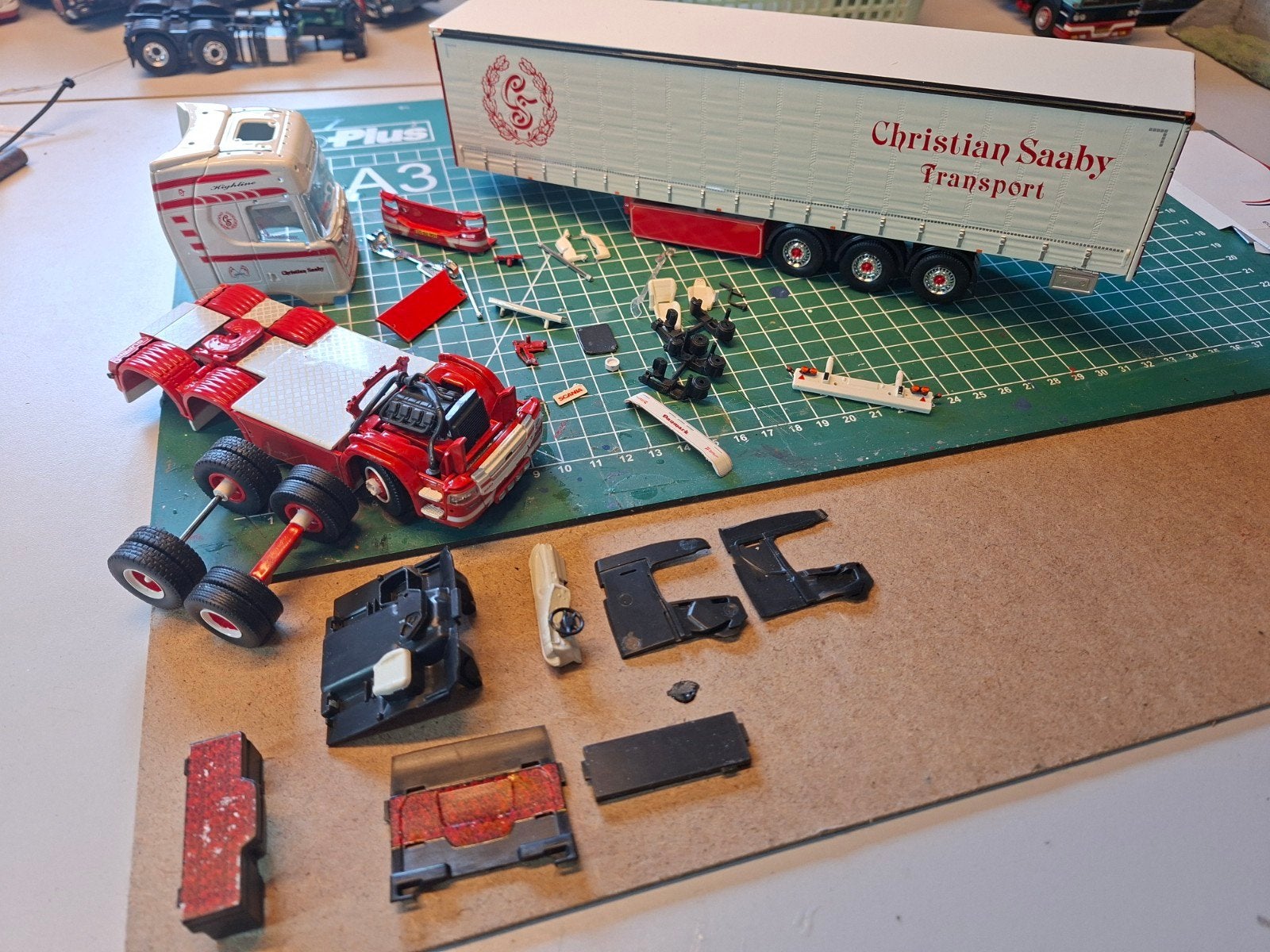 Tekno Scania NG Christian Saaby, Ophalen of Verzenden, Zo goed als nieuw, 1:32 tot 1:50