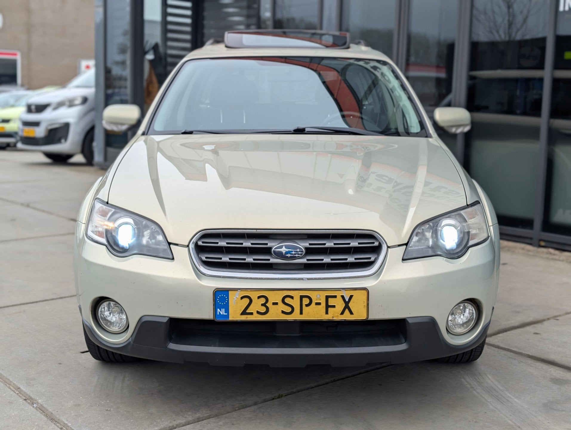 Subaru Outback 2.5i Comfort LPG 4x4 - Pano - Cruise - Airco, Auto's, Subaru, Stof, Zwart, 4 cilinders, Outback