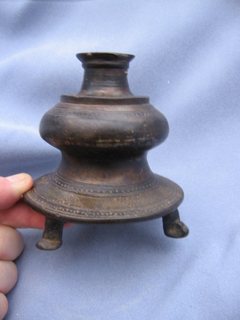 Brons basis voor waterpijp object - 17e – 19e eeuw, Antiek en Kunst, Antiek | Koper en Brons, Ophalen of Verzenden, Brons