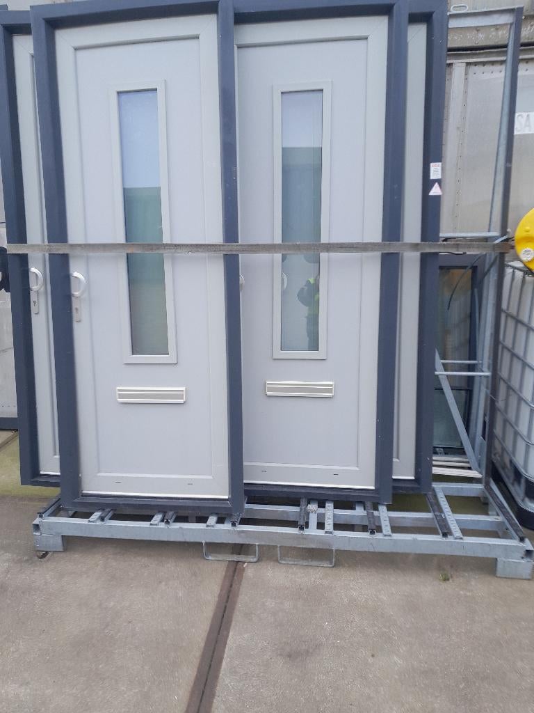 kozijn met deur deurkozijn ciculair lowbudget, Kunststof, Gebruikt, Deurkozijn, Inclusief glas