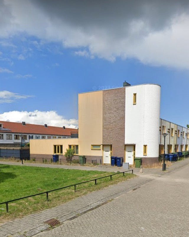 NIEUW! Woonruimte te huur Okerstraat, Almere, Huizen en Kamers
