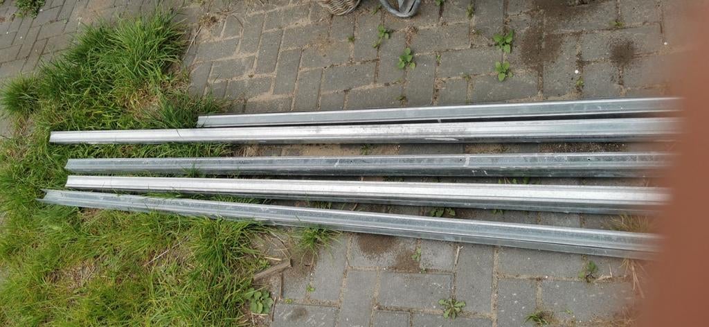 Metalen U45 profielen (10 stuks) - Gegalvaniseerd, Doe-het-zelf en Verbouw, Metalen, Ophalen, Gebruikt, IJzer