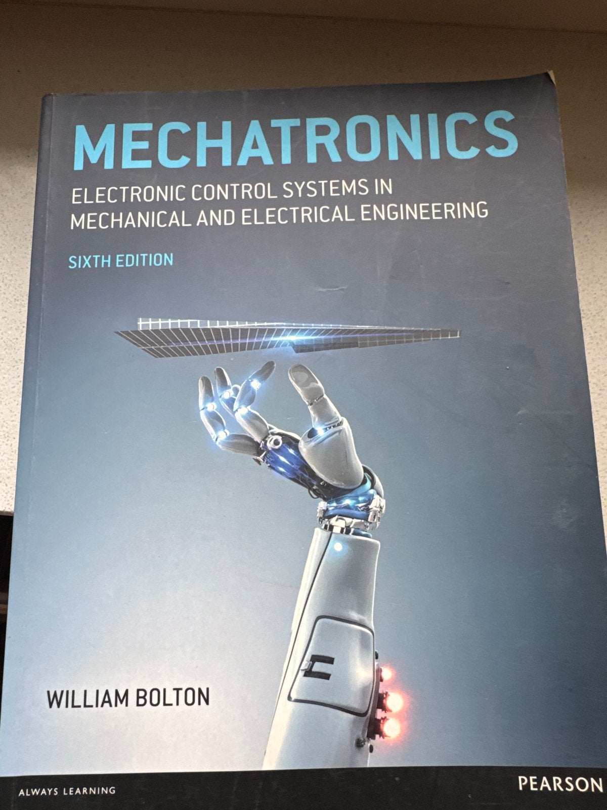 Mechatronics: Electronic Control Systems - William Bolton, Ophalen of Verzenden, Gelezen, Elektrotechniek